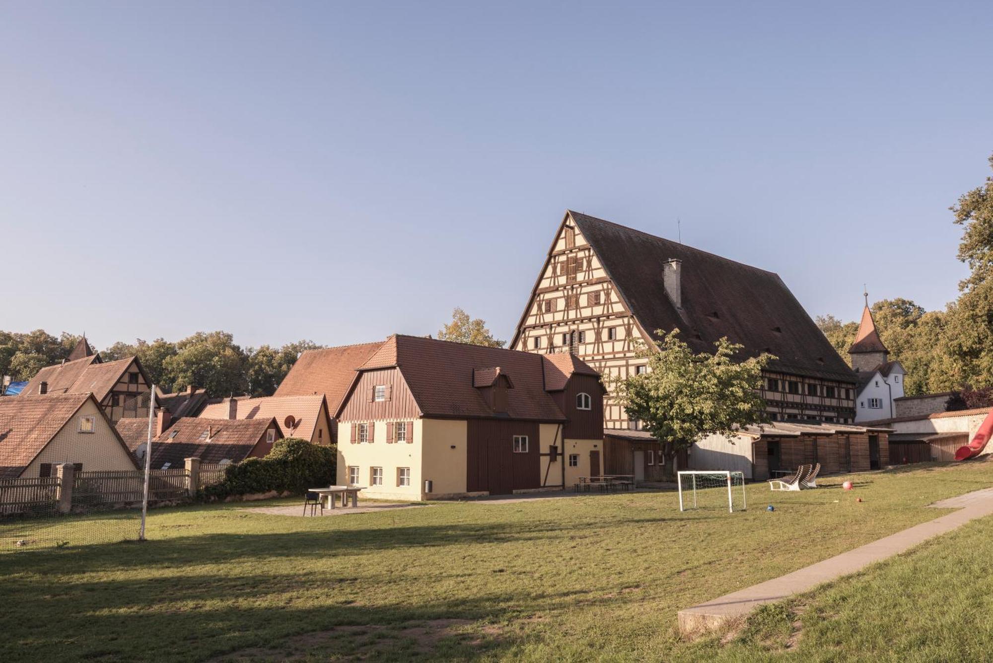 Jugendherberge Dinkelsbuehl - Youth Hostel المظهر الخارجي الصورة